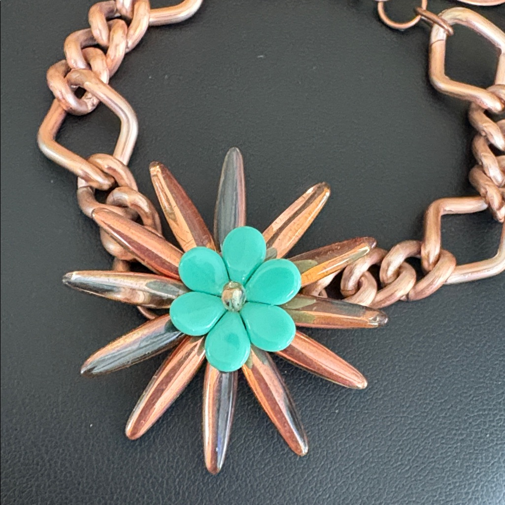 Sabika Starburst Flower Turquoise Gold Bracelet Summer 2022 Flower Burst Rare